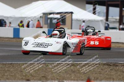 media/Nov-16-2025-CalClub SCCA (Sun) [[2975c16dfc]]/Group 3/Turn 1/